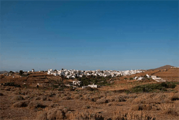 Χώρα Κύθνου, η πρωτεύουσα της Κύθνου, πανοραμική άποψη.