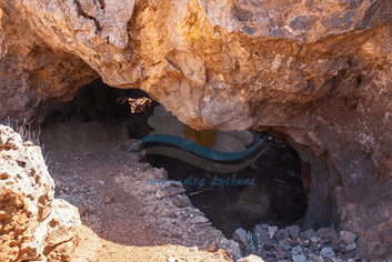 Απο το εσωτερικό των ορυχείων σιδηρομεταλευμμάτος στην περιοχή Τουρκάλα της Κύθνου