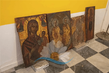 Εικόνες, απο την συλλογή εκθεμάτων του Βυζαντινού-Εκκλησιαστικού Μουσείου Κύθνου.